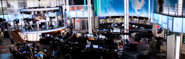 bg-newsroom-mtl-2222x720